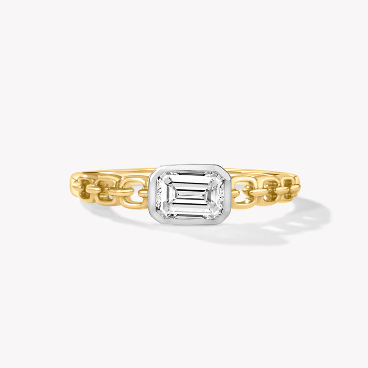 Linked Up Ring
