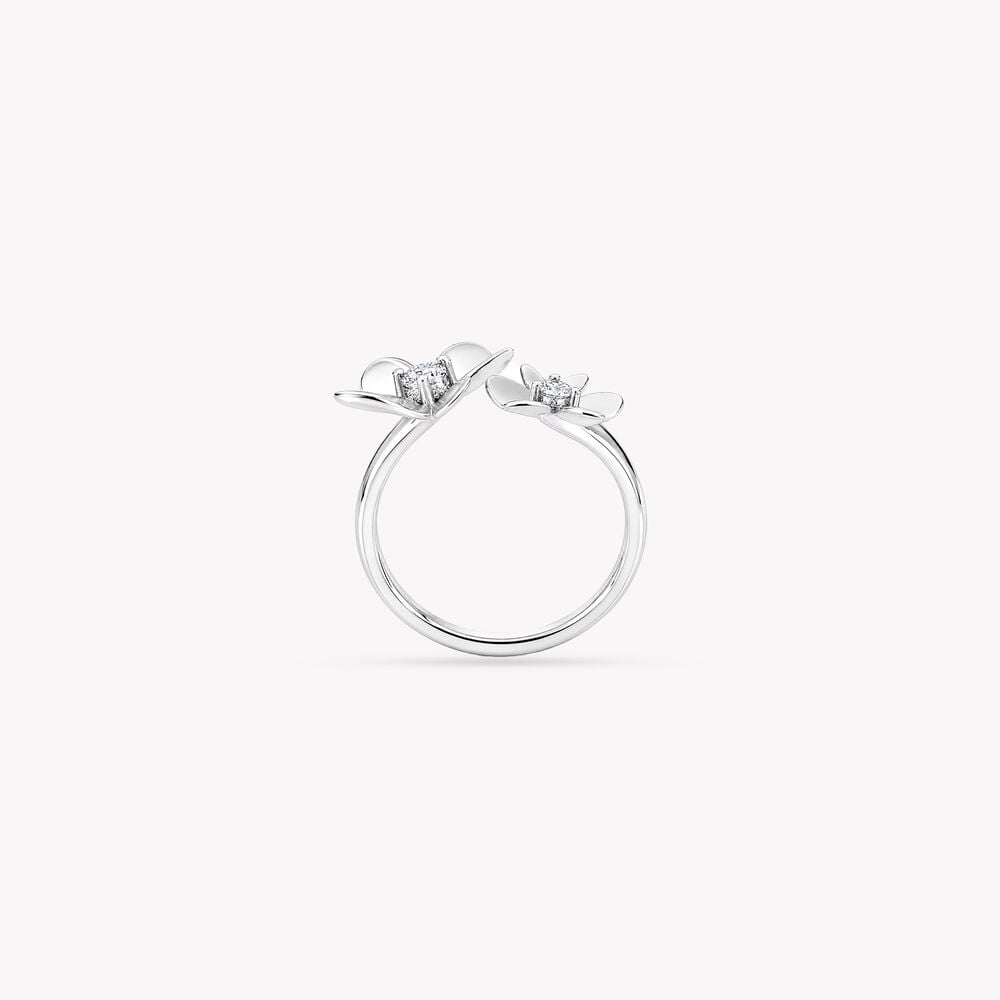 Bloom With A View Silver Finger Ring,,hi-res image number null