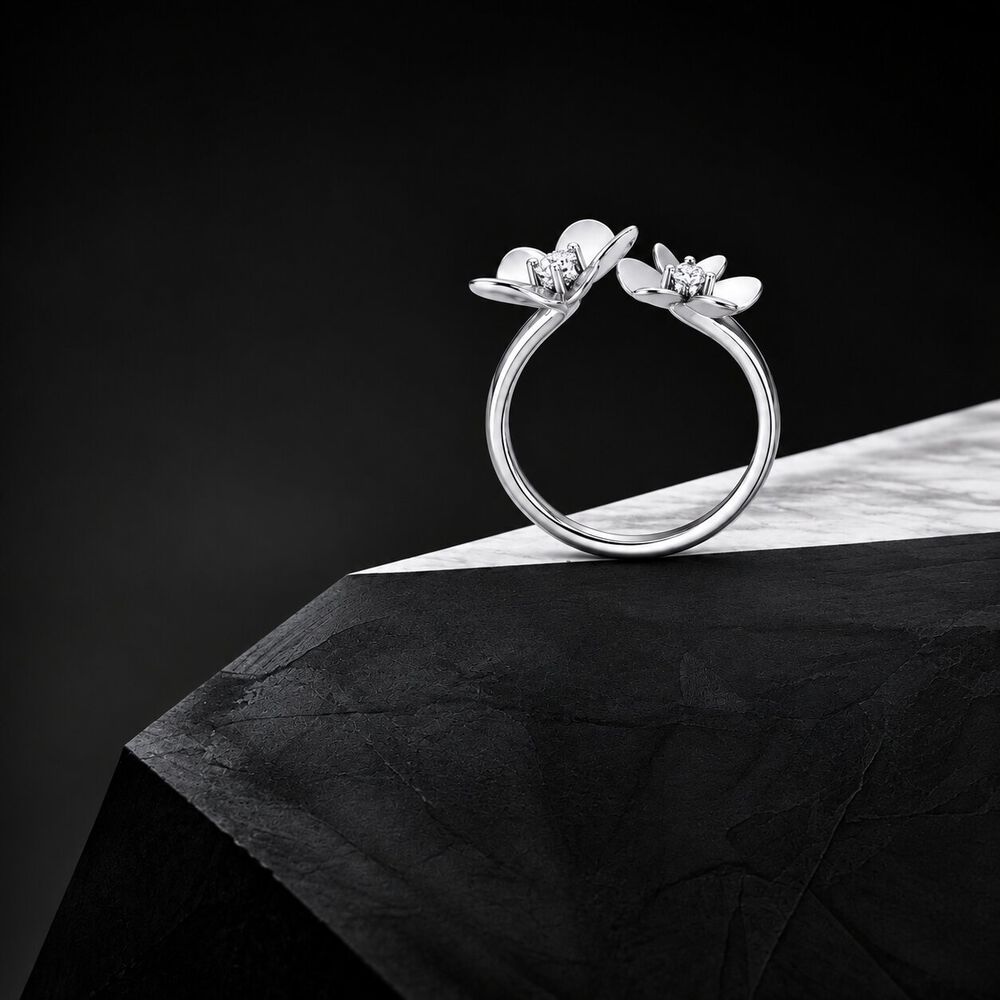 Bloom With A View Silver Finger Ring,,hi-res image number null