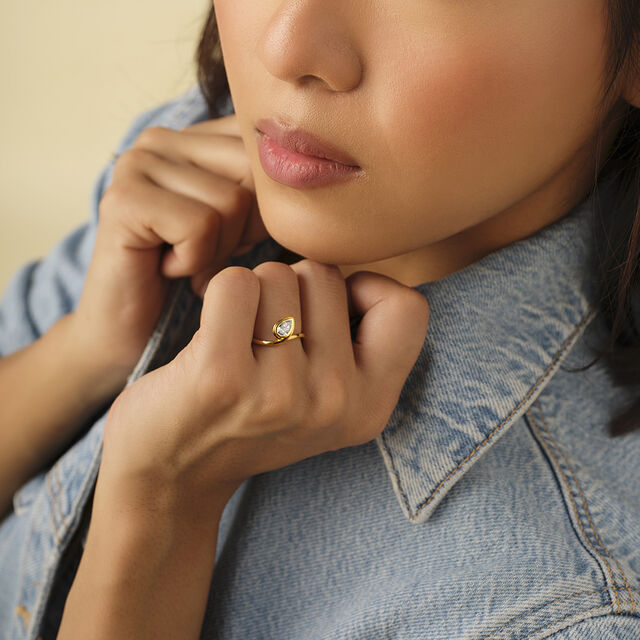 Twist of Desire Ring,,hi-res image number null