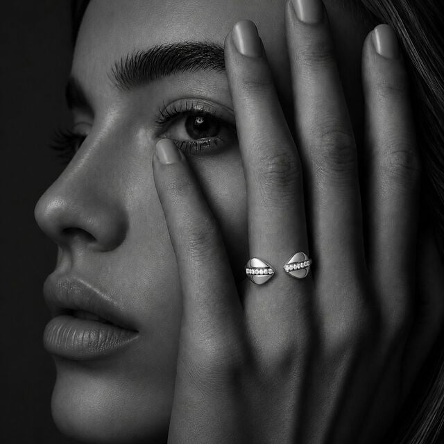 Meet In The Middle Silver Finger Ring,,hi-res image number null
