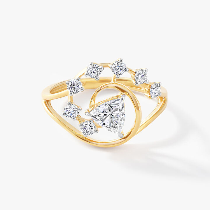 Trillion Curveball Ring