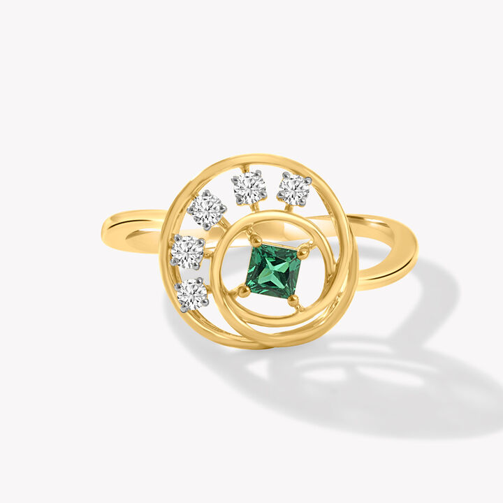 Green Takes Over Ring