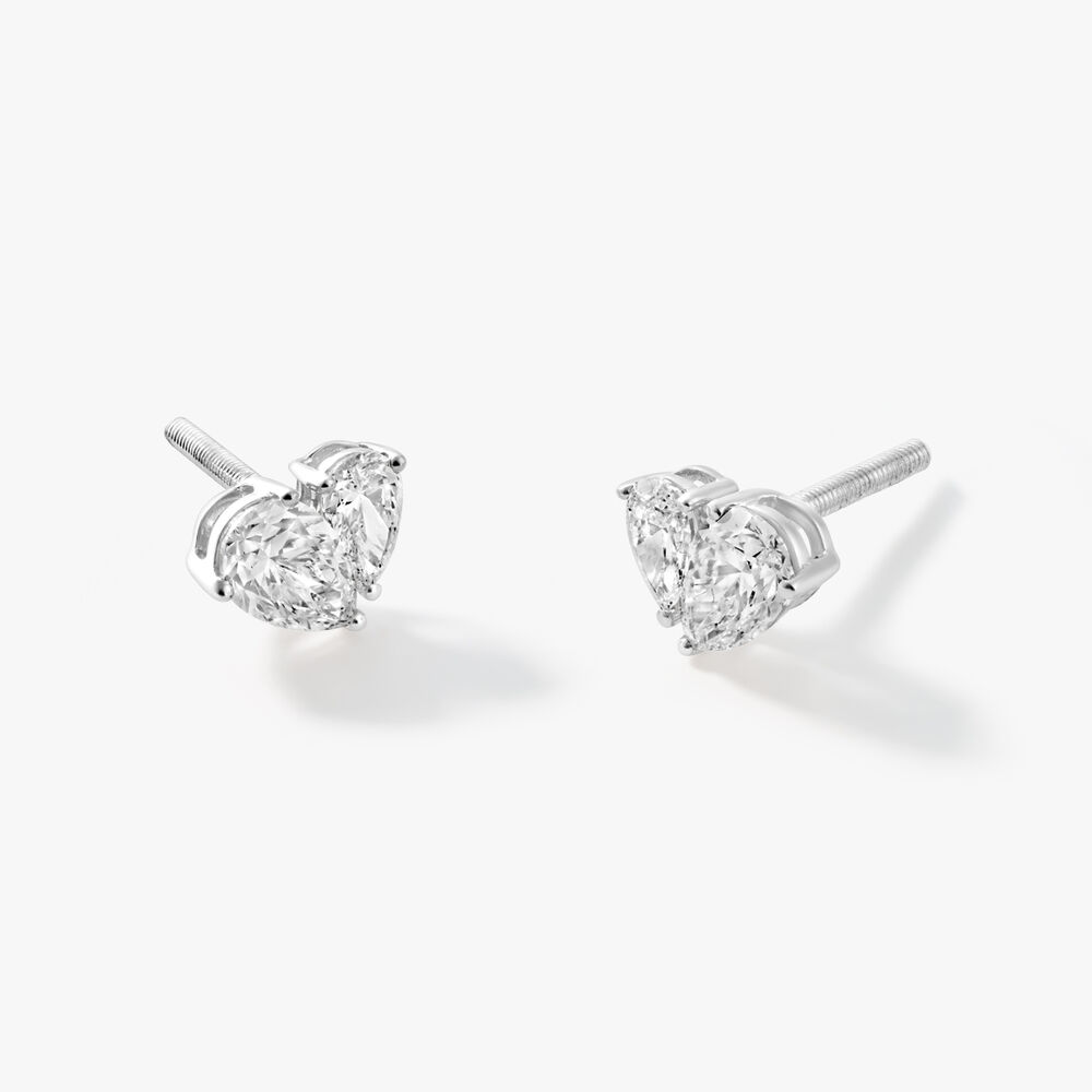 Catch Feelings Stud Earrings,,hi-res image number null