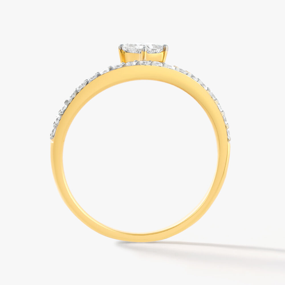 Main Character Ring,,hi-res image number null