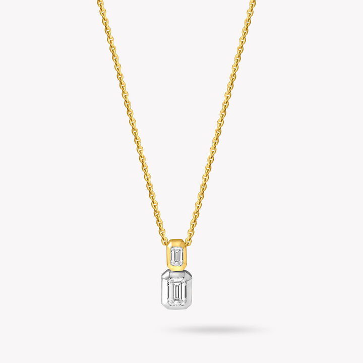 Size Play Pendant With Chain
