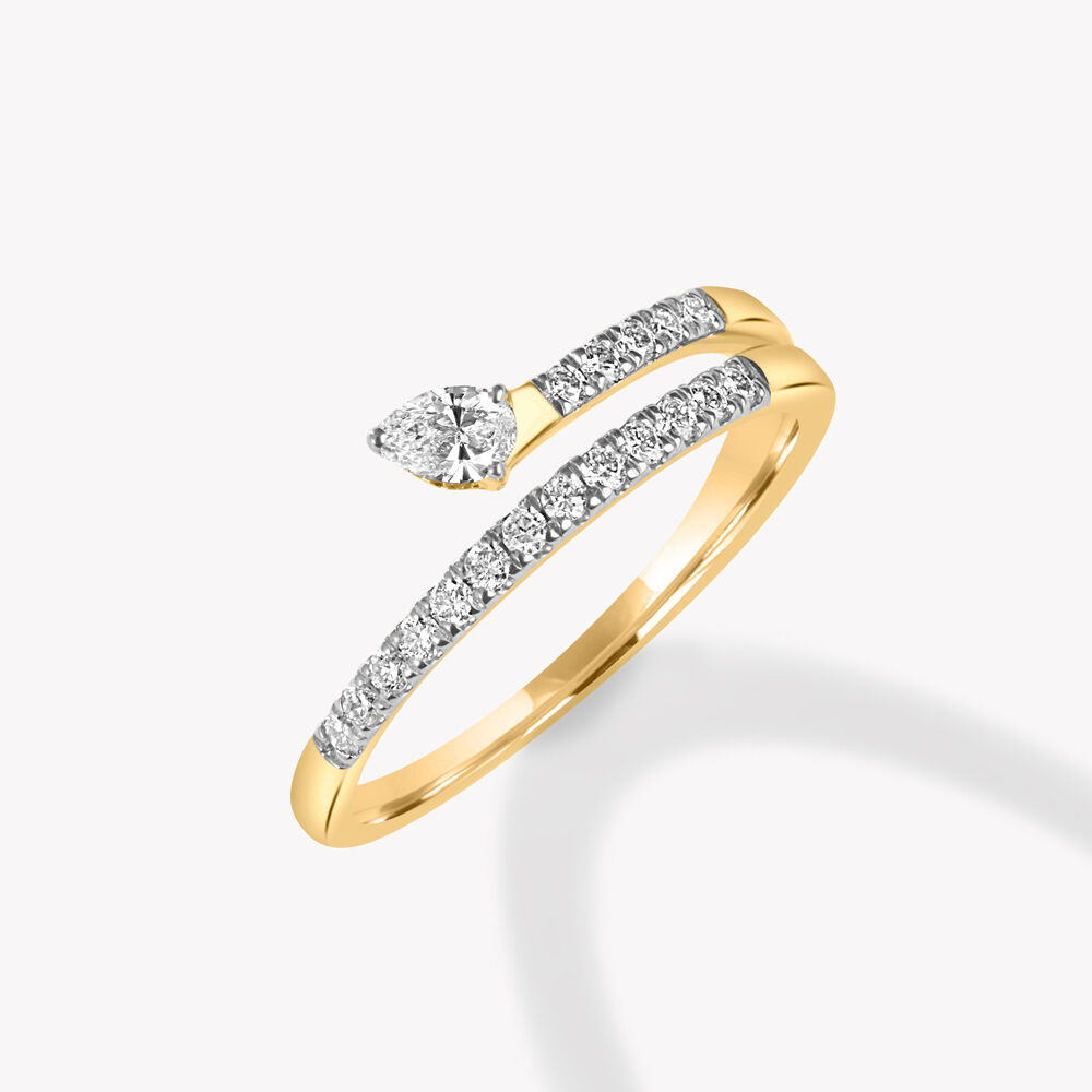 Own The Curve Ring,,hi-res image number null