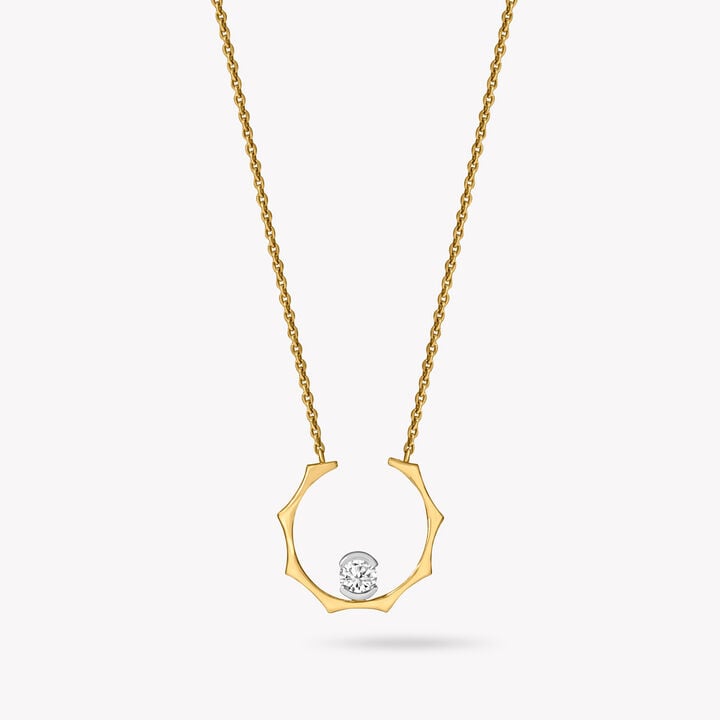Cut Through The Curve Pendant With Chain