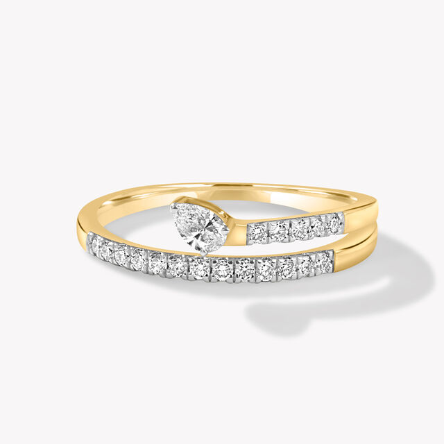 Own The Curve Ring,,hi-res image number null