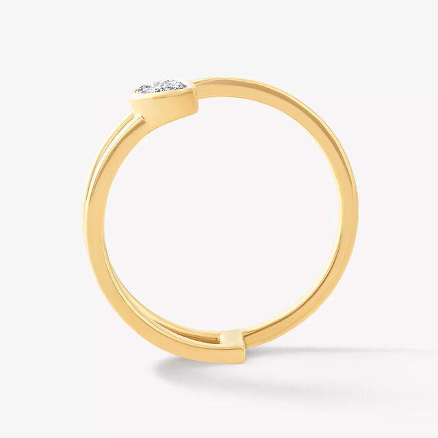 Slanting Story Ring,,hi-res image number null